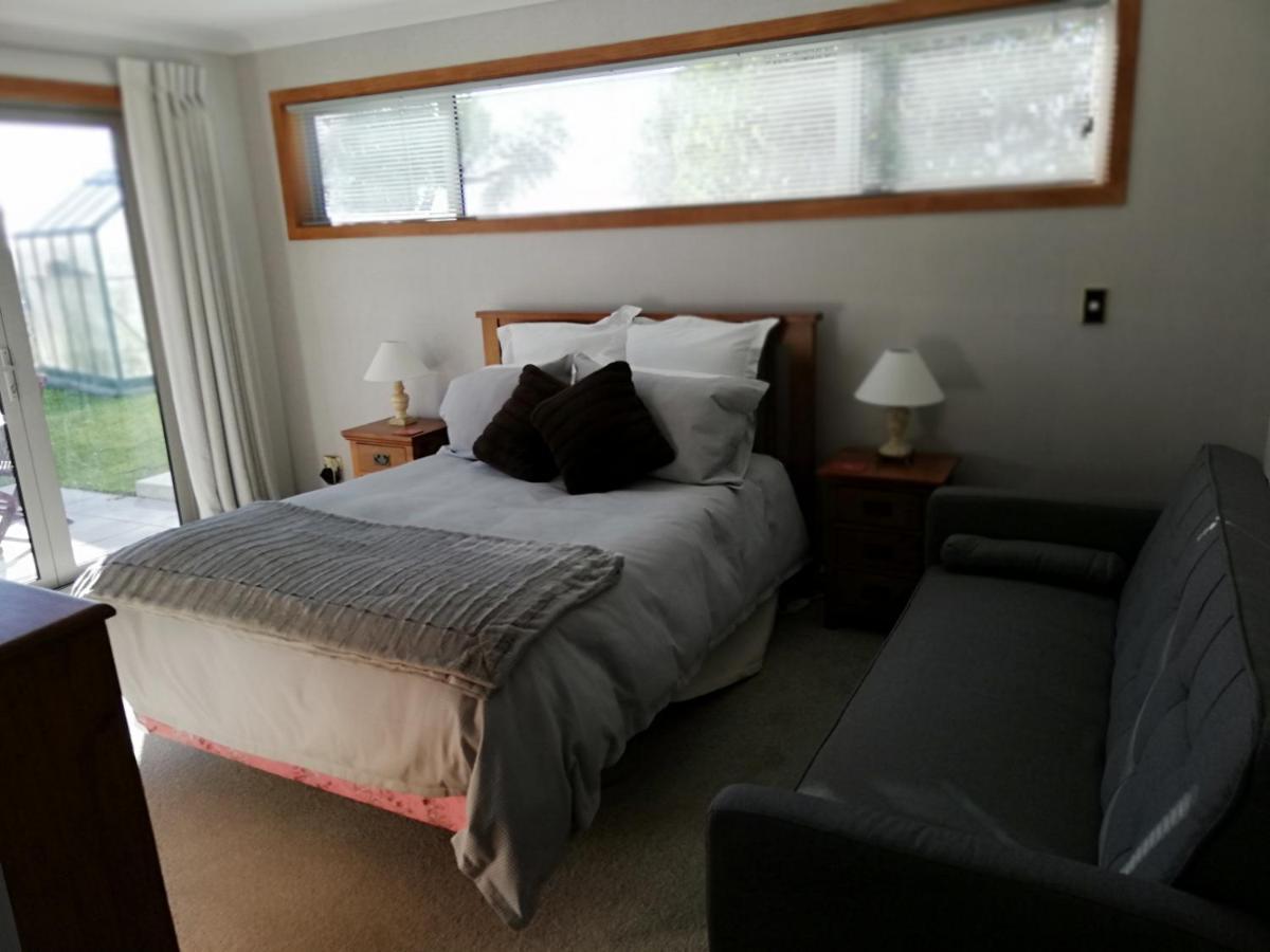 Bed and Breakfast Whaka Heights à Christchurch Extérieur photo